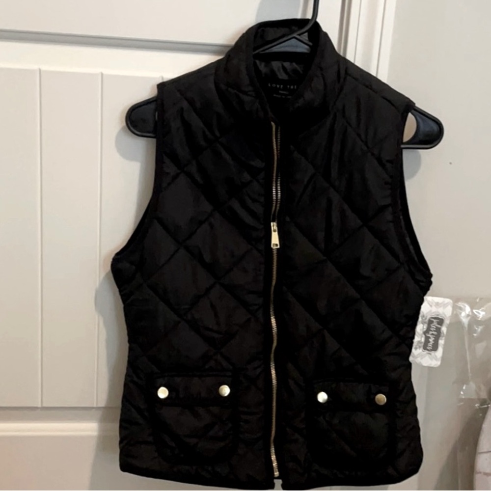Love Tree vest